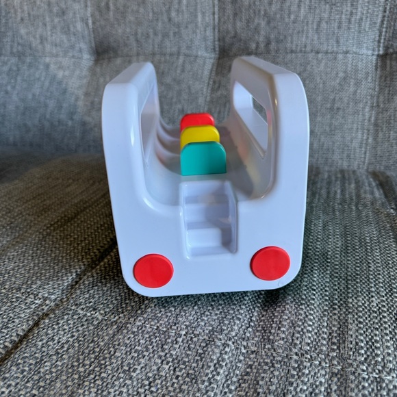 Lovevery Bus - Picture 2 of 6